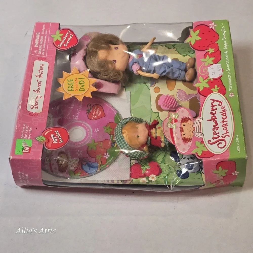 Strawberry Shortcake Berry Sweet Sisters DVD Apple Dumpling Vintage Toy Doll New